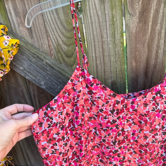 👗Nine West Vibrant Pink Floral Camisole - Picture 2 of 7